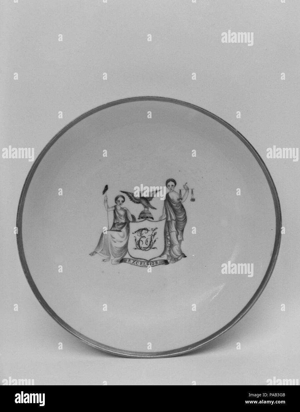 Soucoupe volante. Culture : le chinois. Dimensions : diam. 5 1/2 in. (14 cm). Date : ca. 1820. Musée : Metropolitan Museum of Art, New York, USA. Banque D'Images