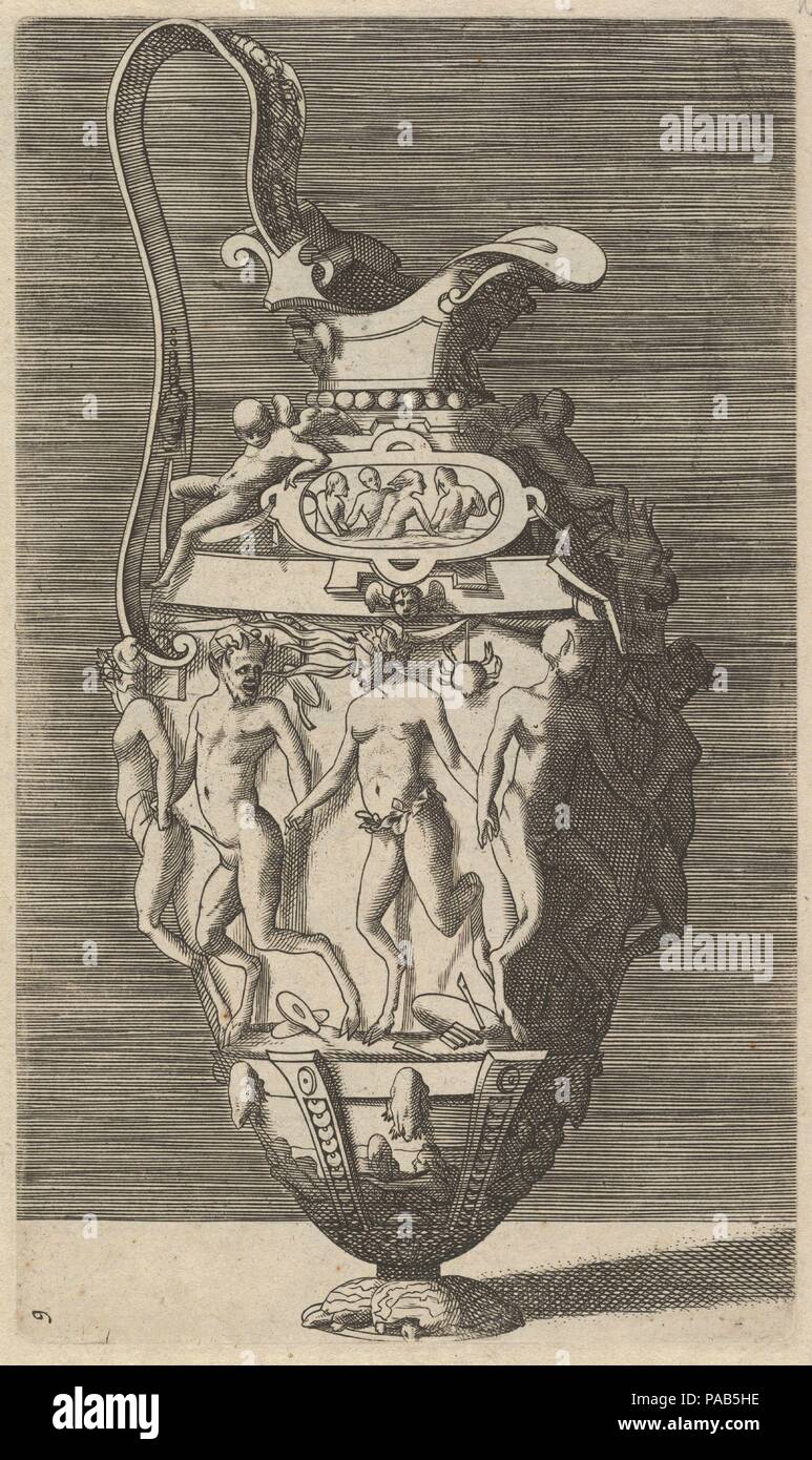 Vase avec de la danse des femmes et des satyres. Artiste et l'éditeur : A l'origine par René Boyvin (Français, Angers ca. 1525-1598 1625/6 ou Angers). Concepteur : italien Rosso Fiorentino (Florence, 1494-1540) de Fontainebleau. Dimensions : Plateau : 7 1/2 x 4 7/16 in. (19 x 11,2 cm). Editeur : précédemment par Claes Jansz. Visscher (Néerlandais, Amsterdam Amsterdam 1586-1652) ; Frederick de Wit (Néerlandais, 1629/30-1706) ?. Date : 17e siècle (fin). L'inscription d'un vase ou de buire. Le vase est caractérisé par une frise rempli d'un cercle de femmes et de satyres dansant. Le pied du vase est décoré avec des tortues. L'impression est partie de Banque D'Images
