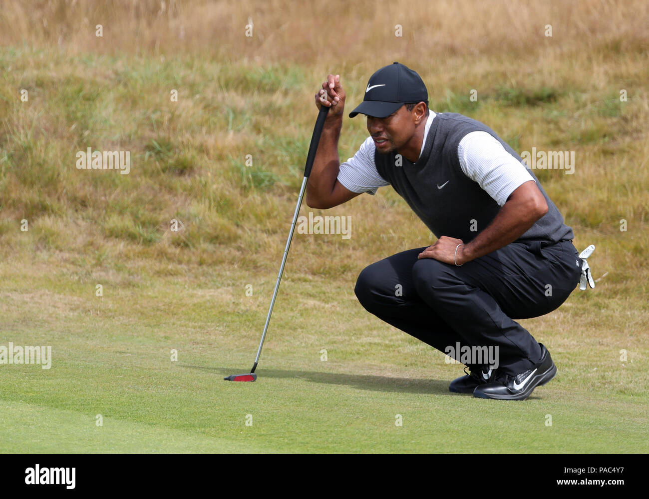 USA's Tiger Woods sur le 2ème jour pendant trois de l'Open Championship 2018 à Carnoustie Golf Links, Angus. Banque D'Images