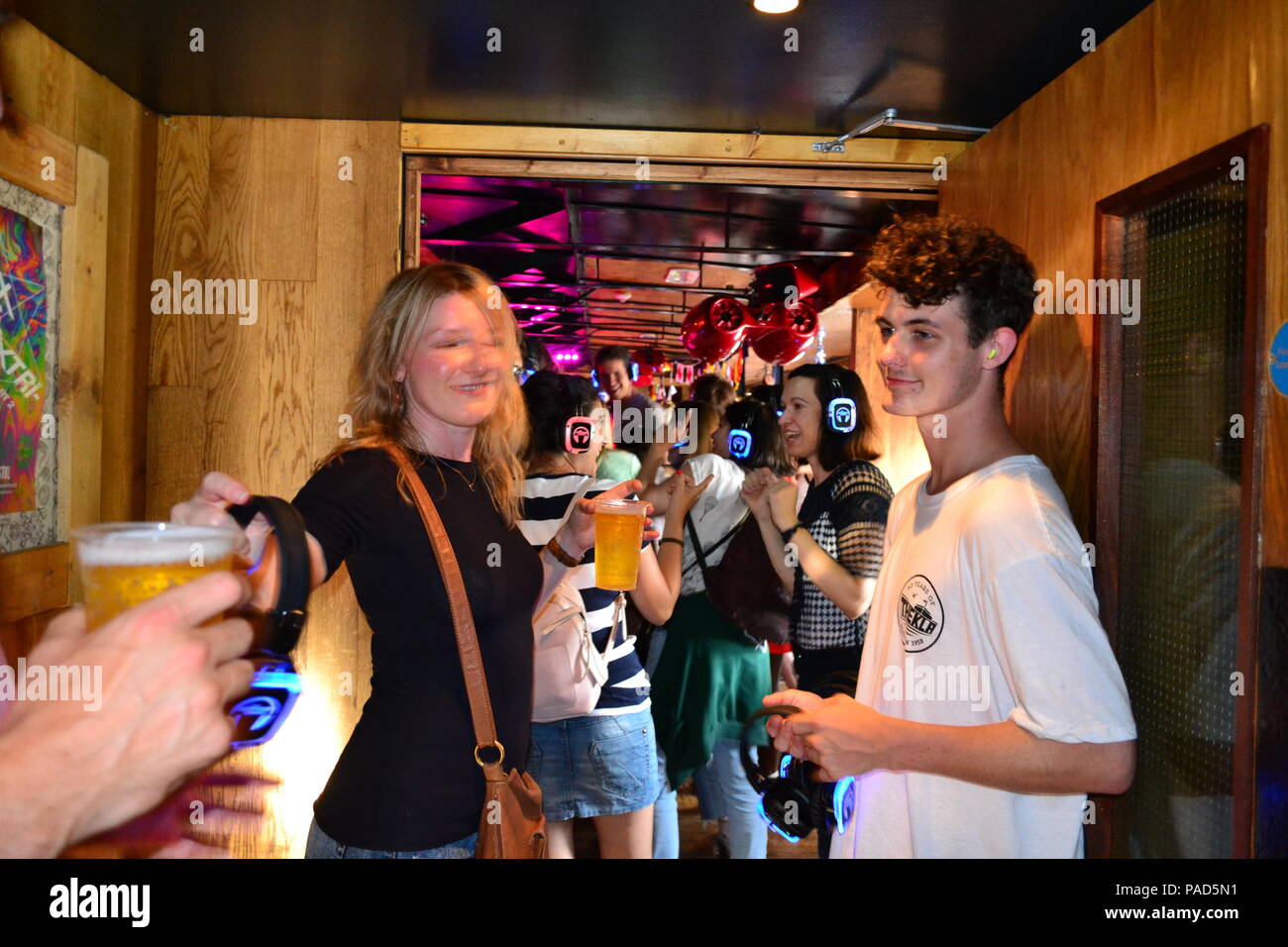 Bristol, Royaume-Uni. 21 juillet, 2018. Silent Disco sur l'Hekla à Bristol Harbour Festival 2018 Credit : Folie/Alamy Live News Banque D'Images