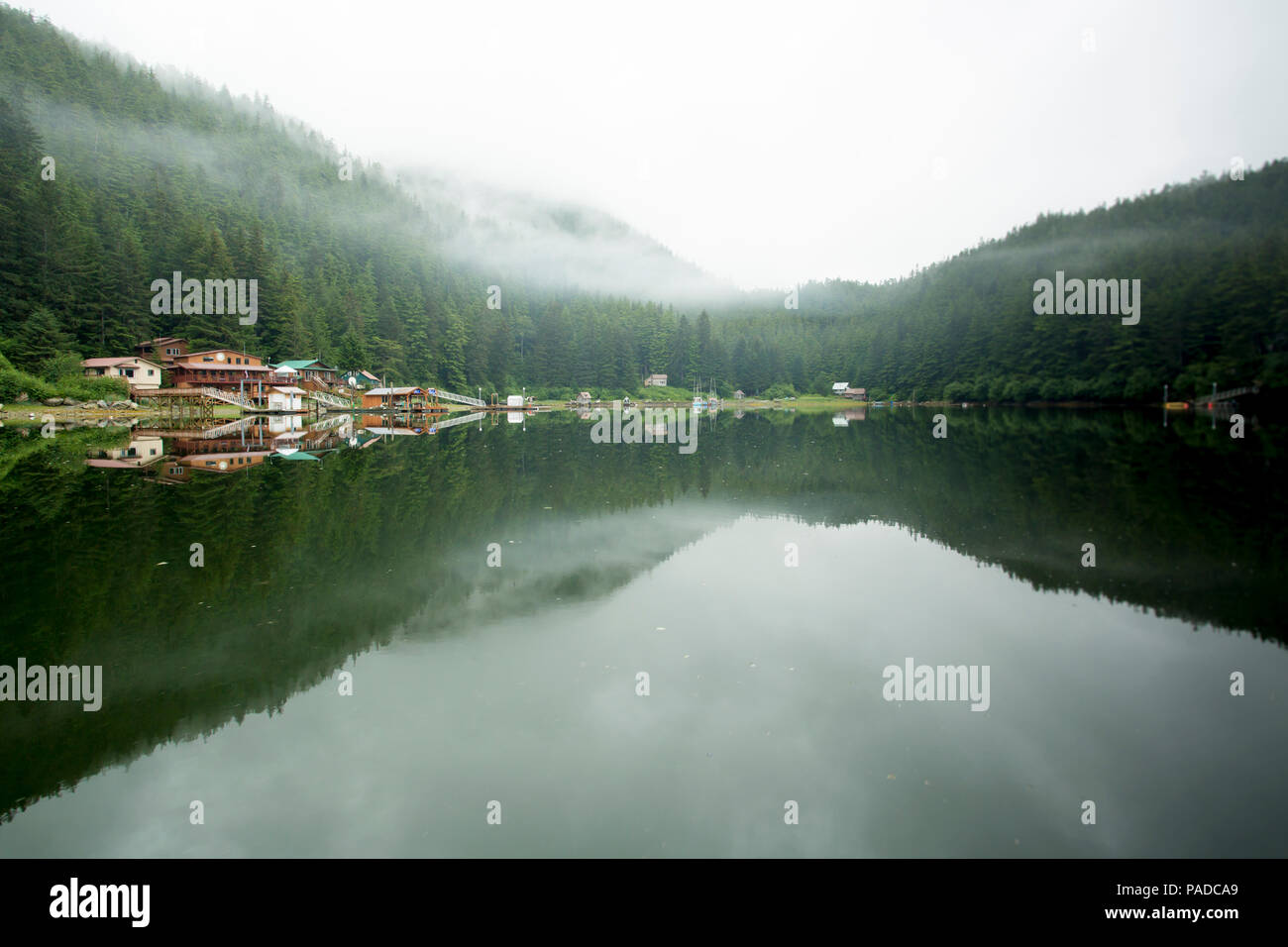 Village de Elfin COVE, Alaska Banque D'Images