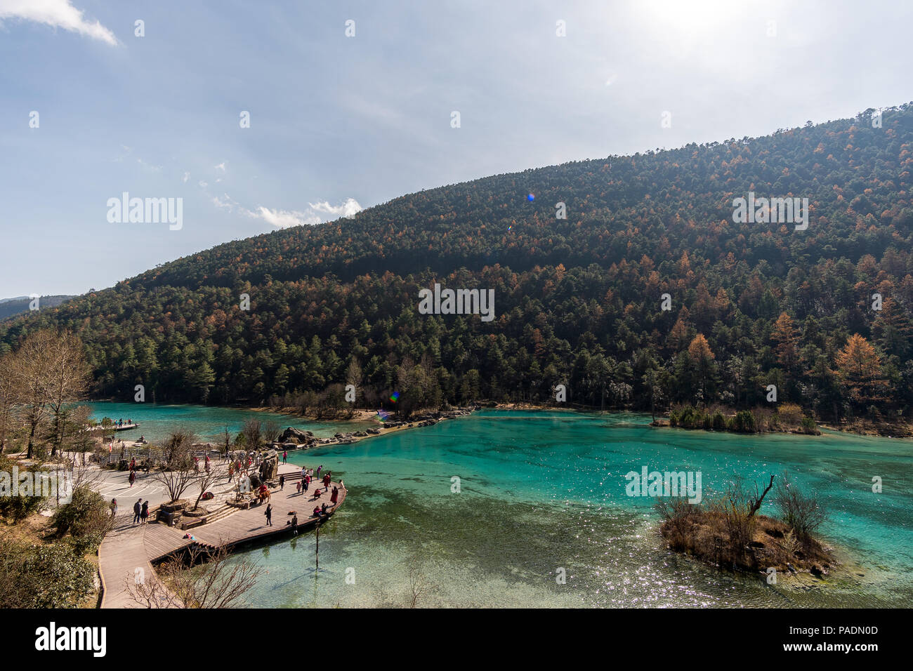 Blue Moon Valley en Montagne Enneigée du Dragon de Jade, Lijiang, Yunnan, Chine. Banque D'Images