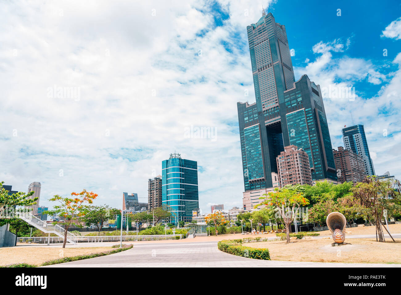 Kaohsiung, Taiwan - le 6 mai 2018 : 85 Sky tower, bâtiment moderne Banque D'Images