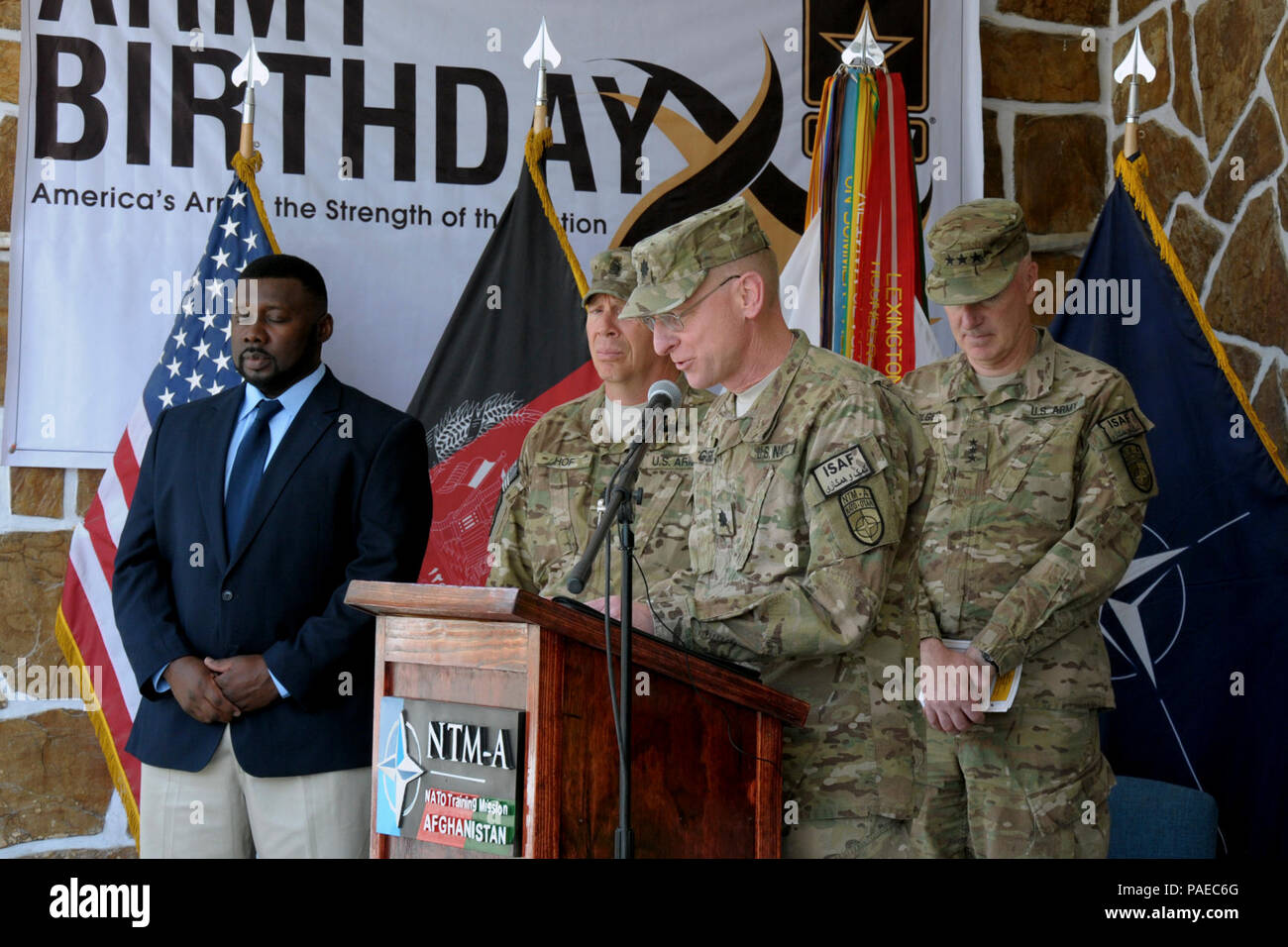 Navy Chaplain Birthday Banque D Image Et Photos Alamy