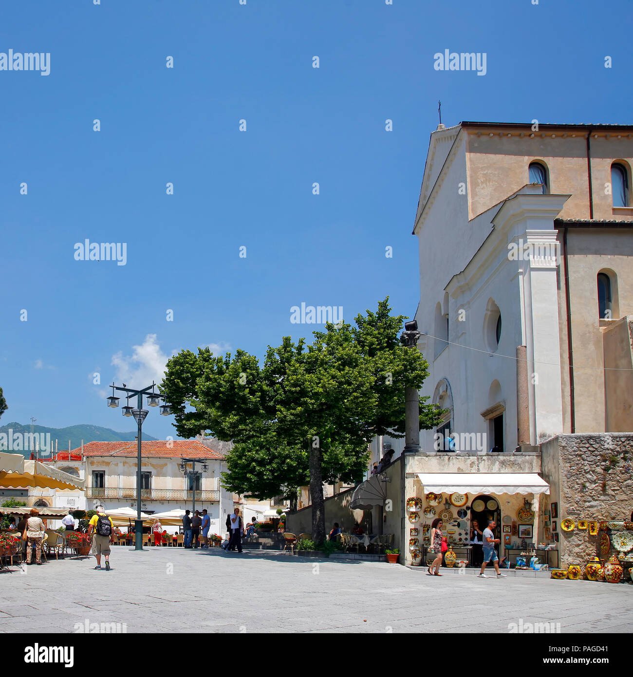 RAVELLO, ITALIE - 03 juin 2012 : Vue de la cathédrale, l'église de Santa Maria Assunta, 1086, dans la place de l'Archevêché, Ravello, Côte d'Amalfi, Salerno Banque D'Images