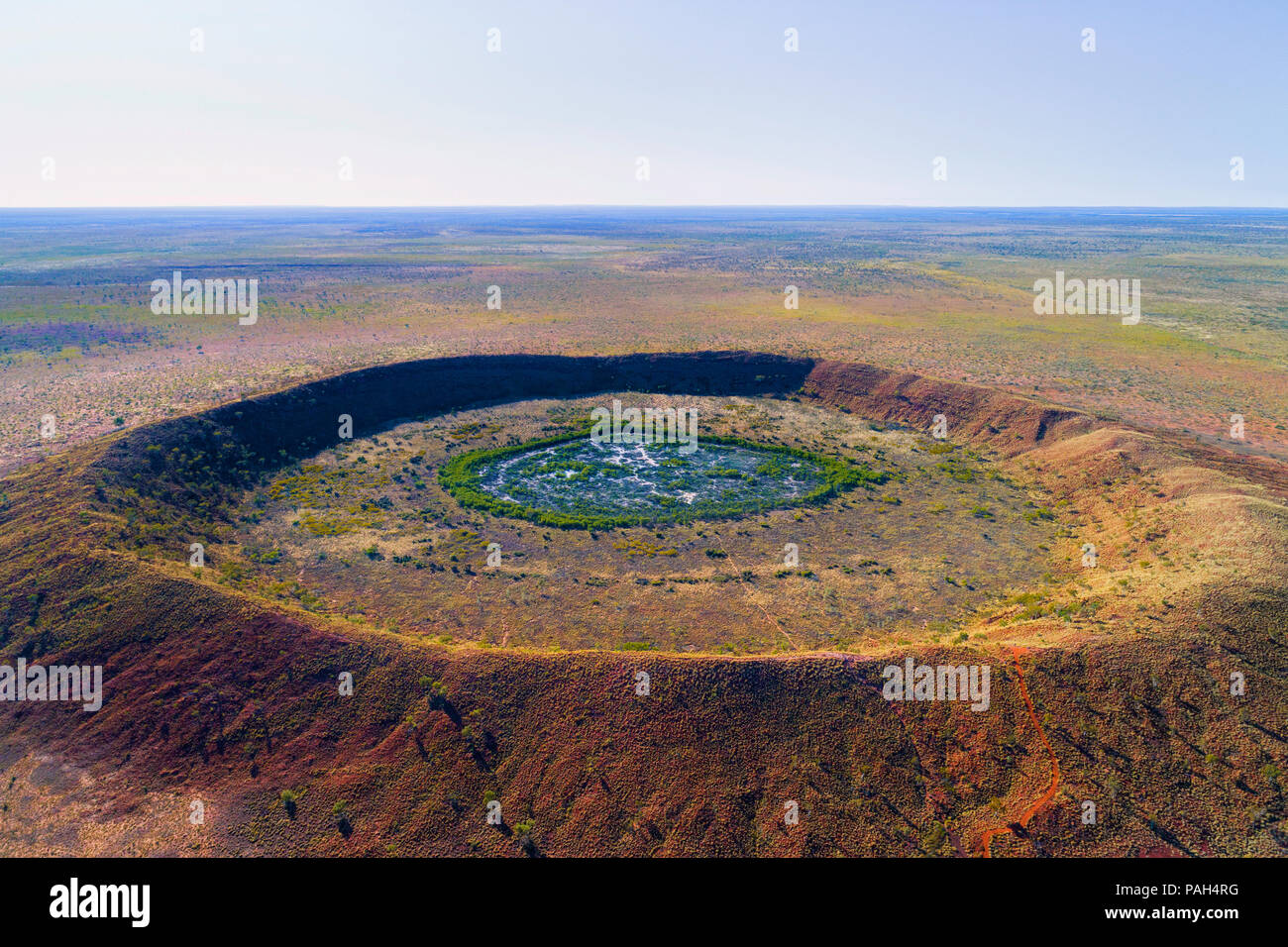 Vue aérienne de Wolf Creek cratère de météorite, Kimberley, au nord-ouest de l'Australie Banque D'Images