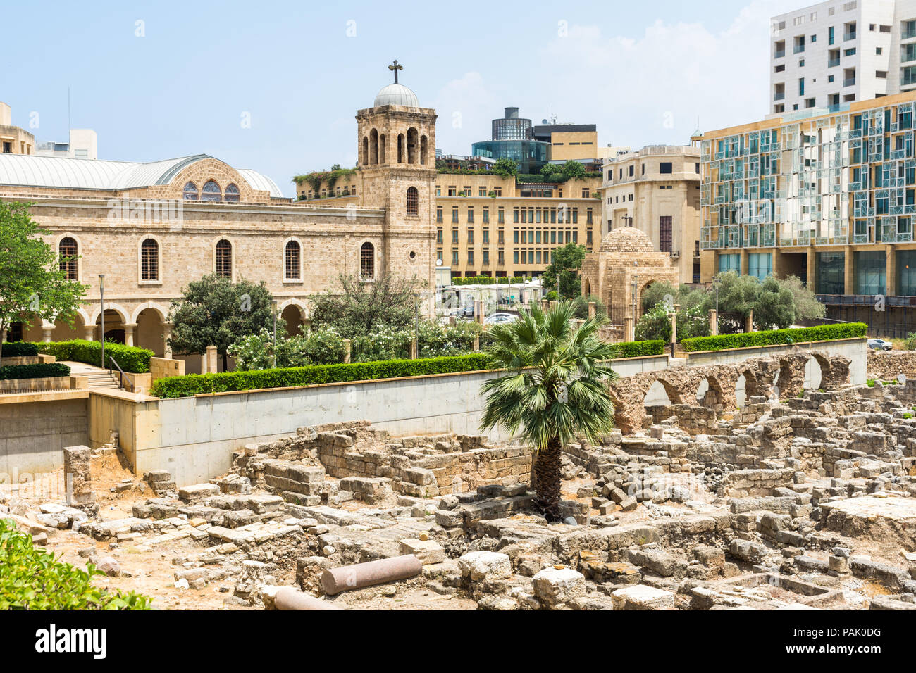 Vestiges romains et cathédrale orthodoxe Saint Georges, au centre-ville de Beyrouth, Liban Banque D'Images