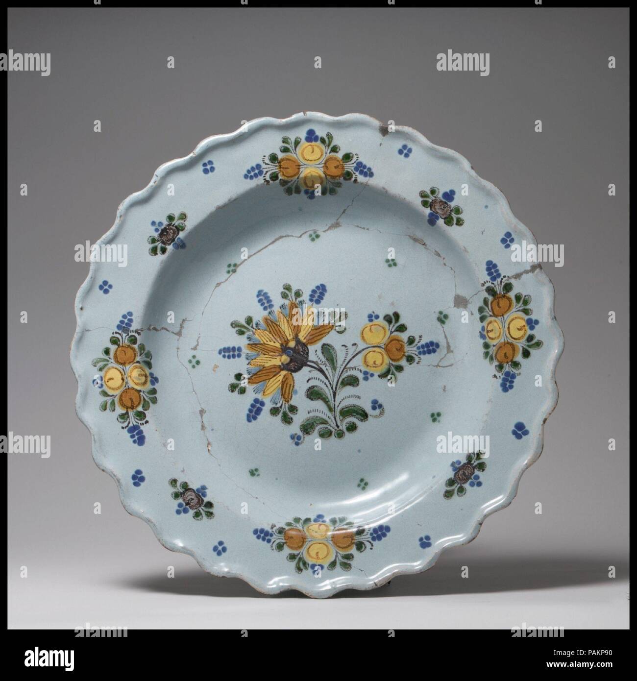 La plaque. Culture : Mexican. Dimensions : diam. 13 3/4 in. (34,9 cm). Date : ca. 1820. Musée : Metropolitan Museum of Art, New York, USA. Banque D'Images