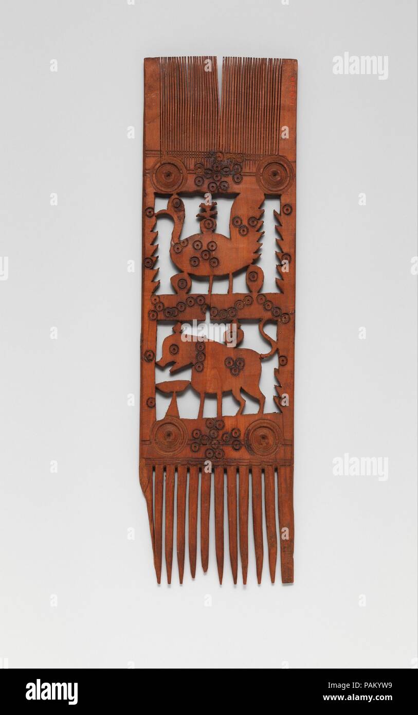 Comb. Dimensions : hors tout : 9 13/16 x 13/16 x 2 3/16 in. (24,9 x 7,2 x 0,5 cm). Date : 7ème siècle, peut-être. Musée : Metropolitan Museum of Art, New York, USA. Banque D'Images