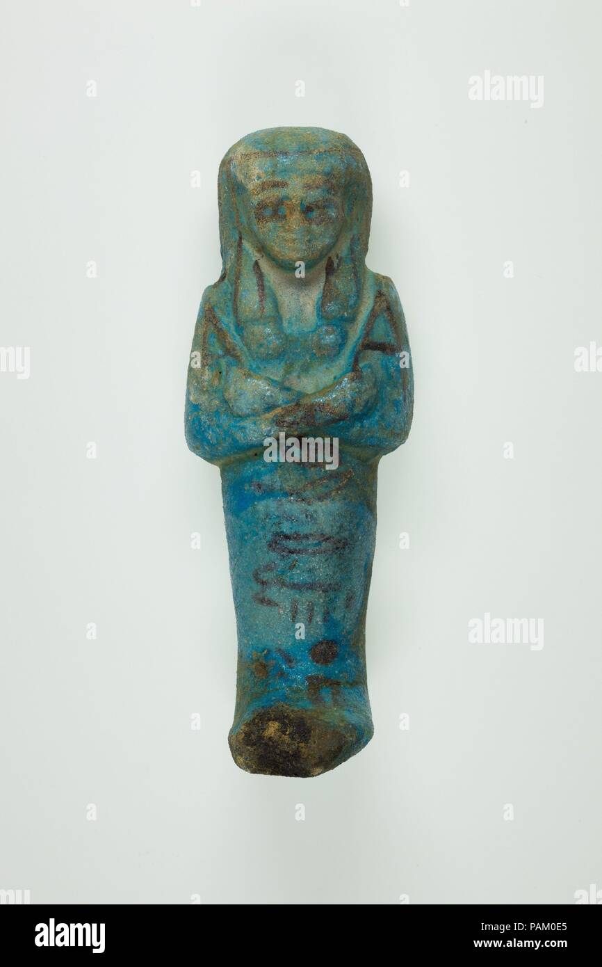 Henettawy Shabti de travailleur (C), fille d'Isetemkheb. Dimensions : H. 11,9 × 4,3 × W. D. 3,5 cm (4 11/16 x 1 11/16 × 1 3/8 in.). Dynastie DYNASTIE : 21. Date : ca. 990-970 av. J.-C.. Musée : Metropolitan Museum of Art, New York, USA. Banque D'Images