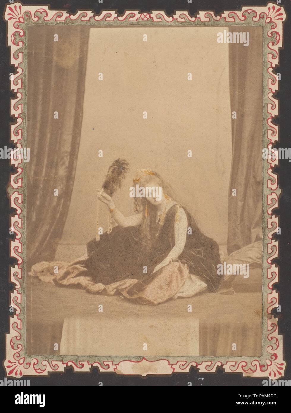 [Reine d'Etrurie]. Artiste : Pierre-Louis Pierson (Français, 1822-1913). Dimensions : 12,3 x 8,9 cm (4 13/16 x 3 1/2 in.). Date : 1860. Musée : Metropolitan Museum of Art, New York, USA. Banque D'Images