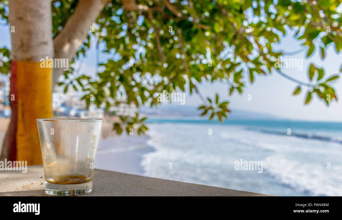 La plage de Taghazout et plateau Banque D'Images