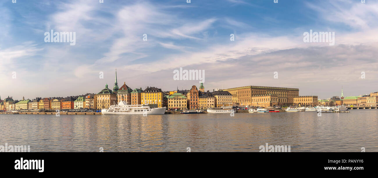 La ville de Stockholm skyline panorama à Gamla Stan et Palais Royal de Stockholm, Suède Banque D'Images