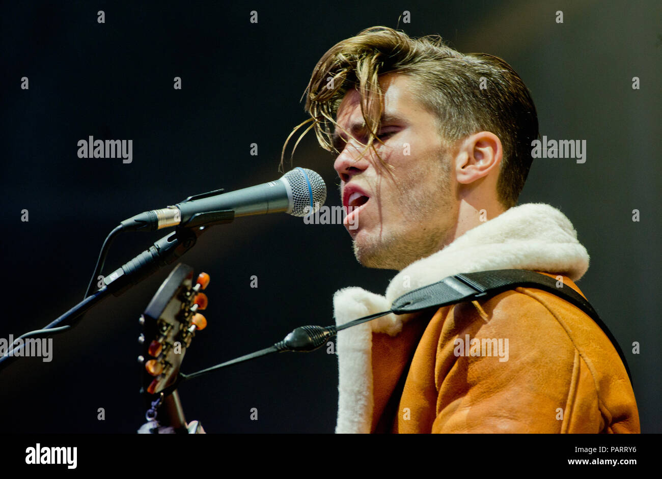 Chanteuse islandaise étant fils de Julius Kaleo music band effectue durant le 17e festival de musique Colours of Ostrava de Dolni Vitkovice complexe, Ostrava, CZE Banque D'Images