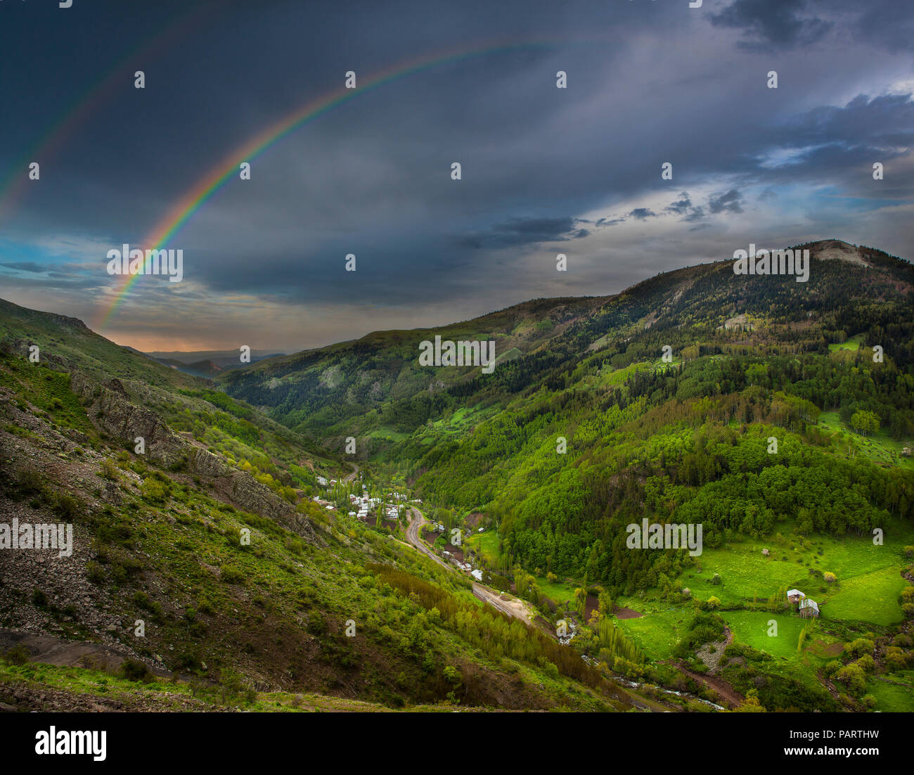 Sebinkarahisar villageois de montagne Banque D'Images