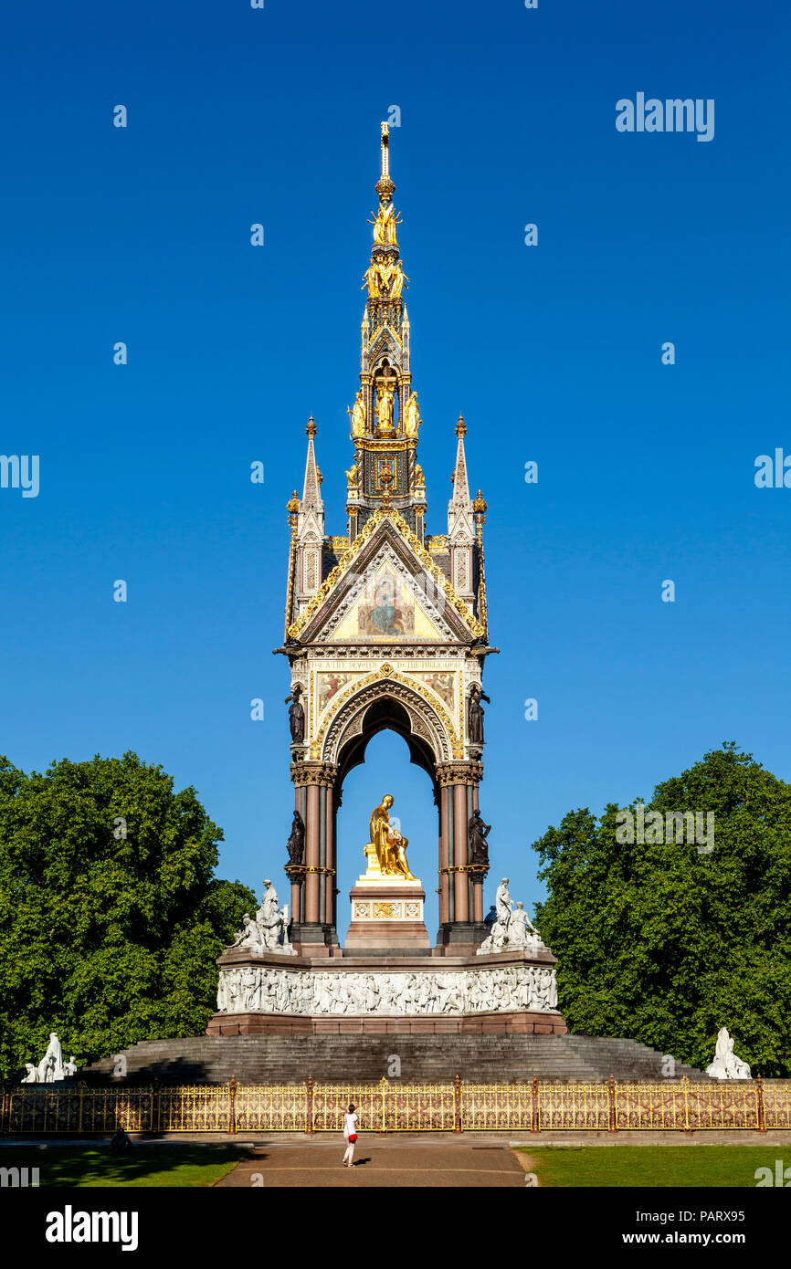 L'Albert Memorial, Les Jardins de Kensington, Londres, Angleterre Banque D'Images