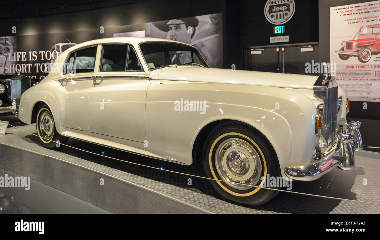 Memphis, TN/USA - 21 septembre 2017 : Elvis Presley's 1966 Rolls Royce Silver, Memphis, TN. Banque D'Images