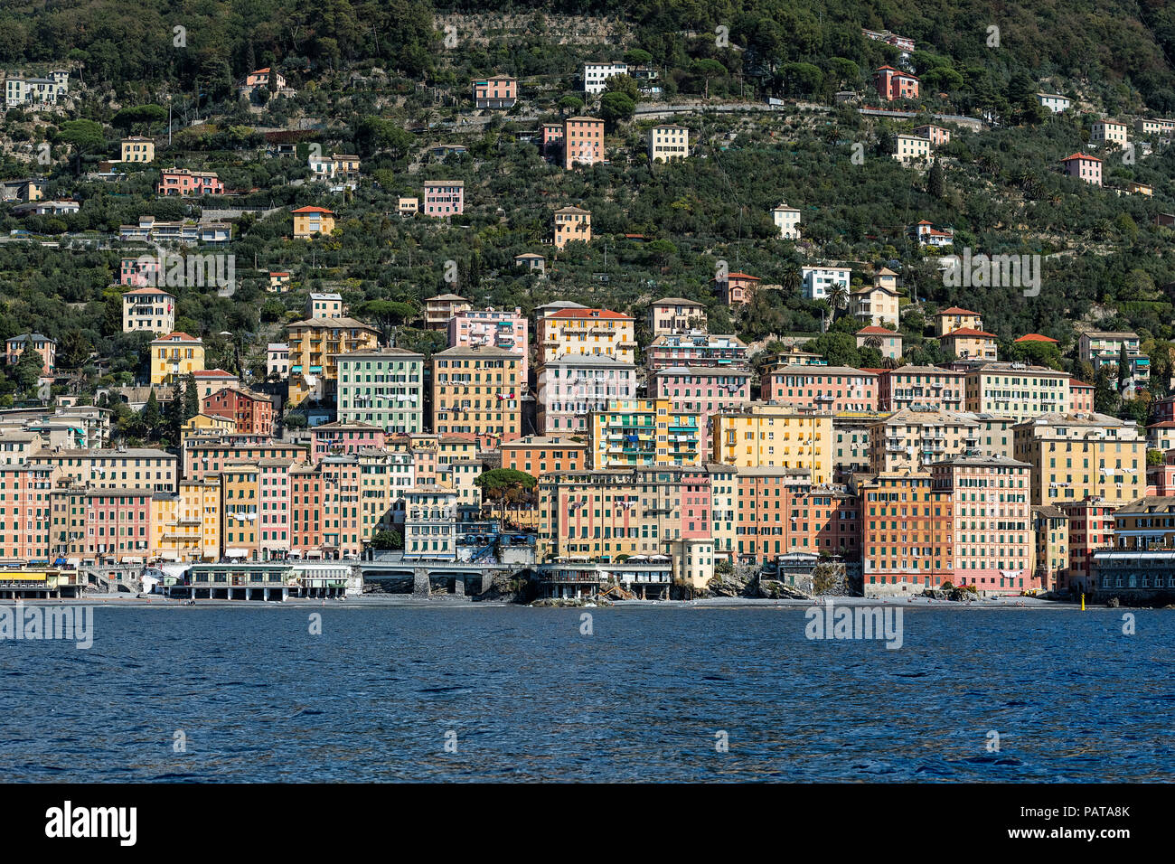 Vue panoramique de la ville côtière de Gênes, Ligurie, Italie. Banque D'Images