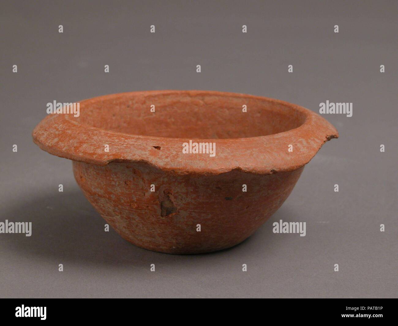 Bol de nidification. Culture : le copte. Dimensions : hors tout : 1 3/4 x 4 3/16 in. (4,5 x 10,7 cm). Date : 4ème-7ème siècle. Musée : Metropolitan Museum of Art, New York, USA. Banque D'Images