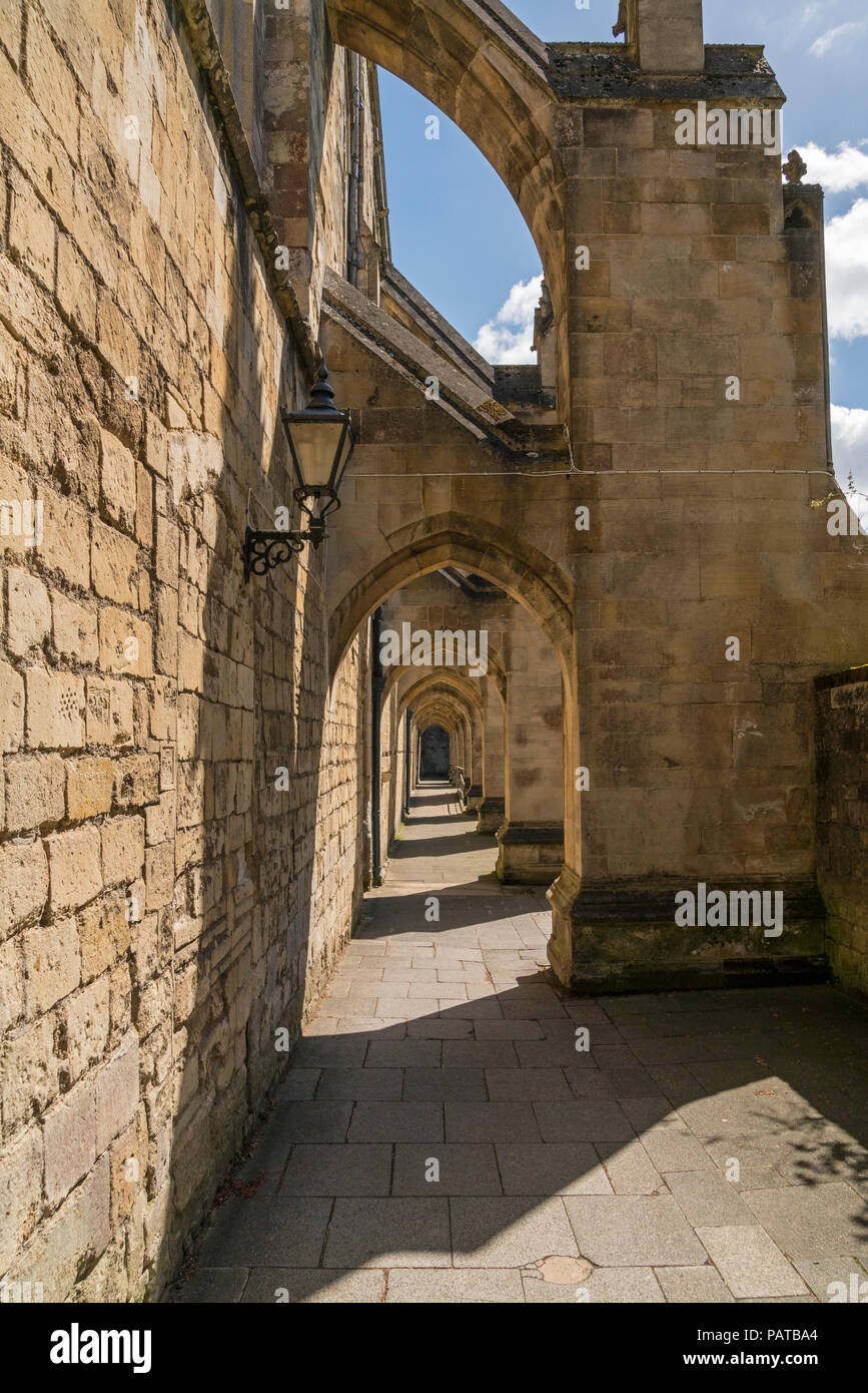 Du côté de la cathédrale de Winchester, Hampshire, Engalnd cloisters Banque D'Images