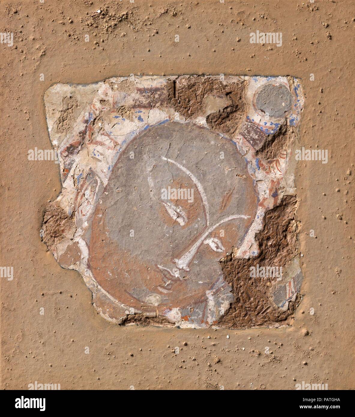 Tête de Bodhisattva. Culture : la Chine (région autonome ouïghoure du Xinjiang). Dimensions : Image : 5 1/8 x 5 1/4 in. (13 x 13,3 cm). Date : ca. 6ème-7ème siècle ( ?). Musée : Metropolitan Museum of Art, New York, USA. Banque D'Images