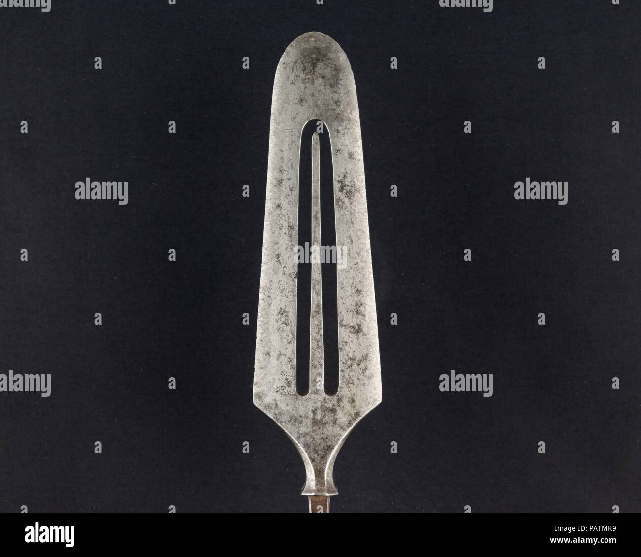 Arrowhead (El). Culture : le japonais. Dimensions : L. 15 5/8 po. (39,7 cm) ; L. de head 5 3/4 in. (14,6 cm) ; W. 1 1/2 in. (3,8 cm) ; WT. 3.5 oz. (99,2 g). Date : le 18e siècle. Musée : Metropolitan Museum of Art, New York, USA. Banque D'Images