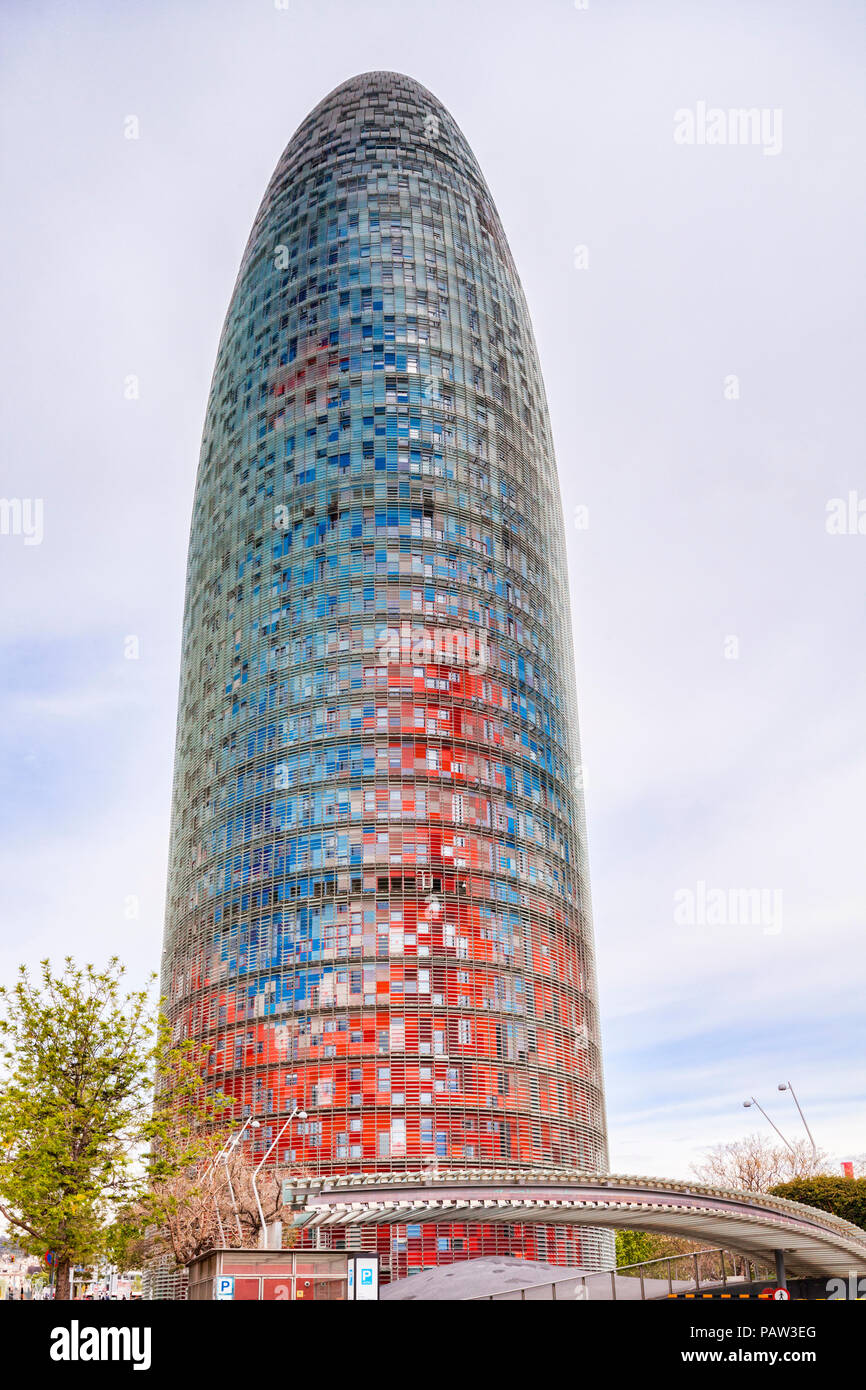 La Tour Agbar, dans le quartier 22@, Barcelone, Espagne. Banque D'Images