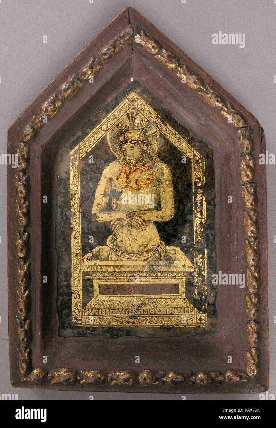 Le Christ comme l'Homme des Douleurs. Culture : l'italien. Dimensions : hors tout (exposition) : 5 3/16 x 3 1/4 in. (13,2 x 8,3 cm) Encadré 7 : 13/16 x 5 7/16 x 13/16 in. (19,9 x 13,8 x 2,1 cm). Date : ca. 1400. Christ montré vivants et morts comme l'Homme des Douleurs est devenu un important droit à la fin du Moyen Âge, lorsque sa souffrance est devenue de plus en plus l'objet de dévotion privée. Musée : Metropolitan Museum of Art, New York, USA. Banque D'Images