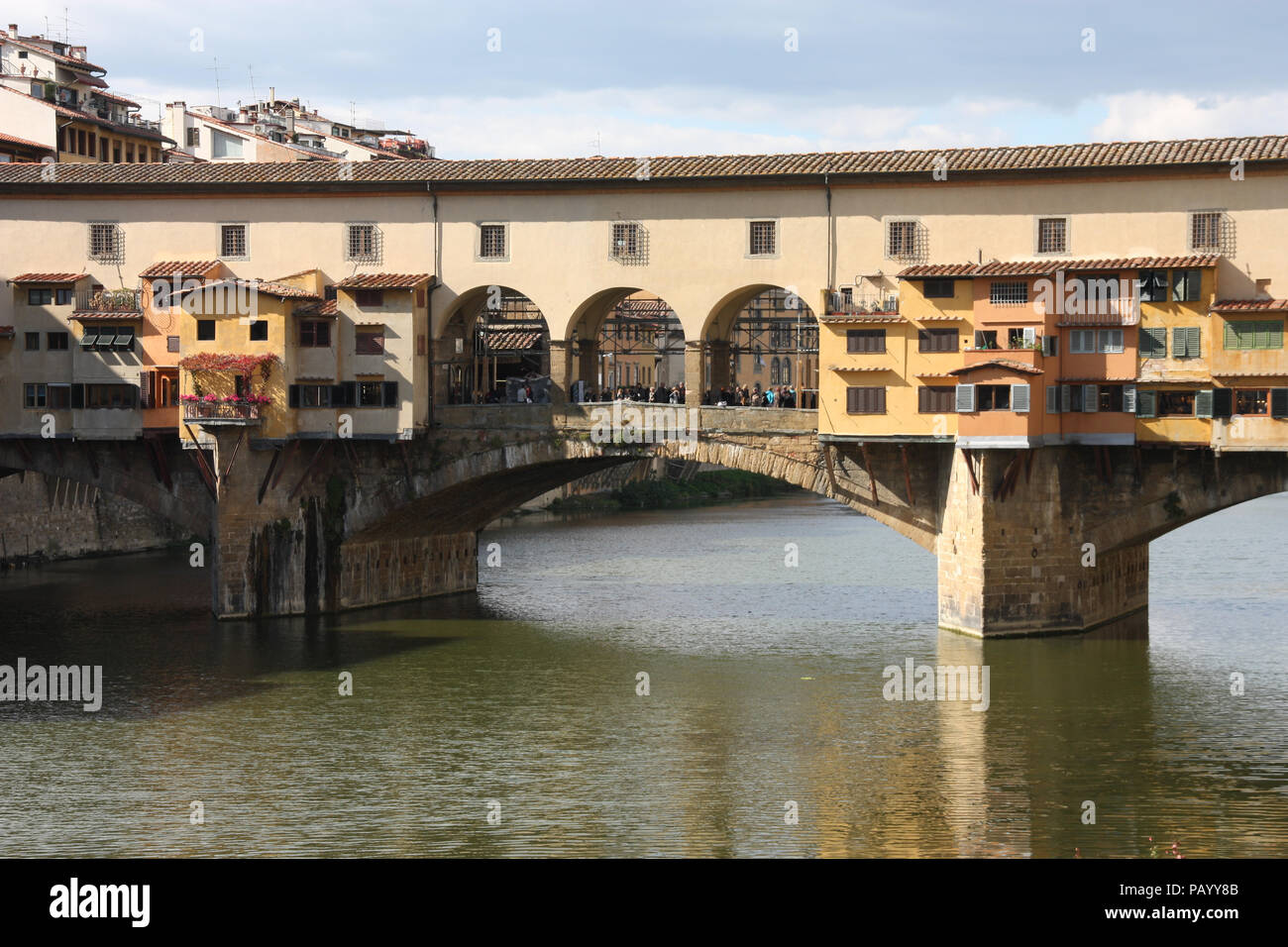 Célèbre pont médiéval à Florence, Italie - Ponte Vecchio Banque D'Images