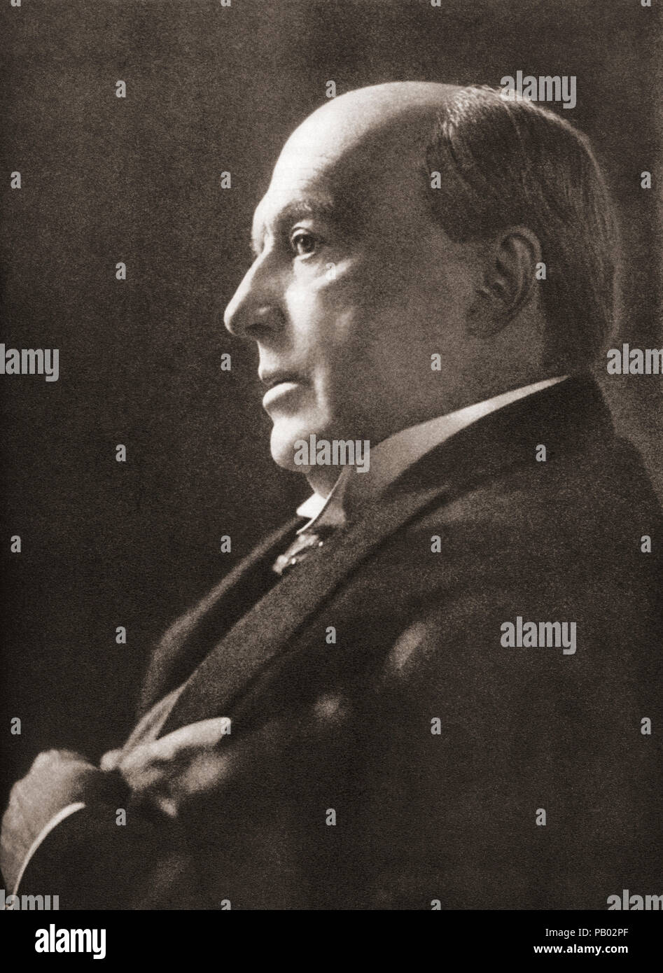 Henry James, 1843 à 1916, romancier et auteur américain, né aux États-Unis, de "The Portrait of a Lady" et "The Turn of the Screw", devenu sujet britannique en 1915. Vu de profil dans sa vie plus tardive, d'après une photographie. Banque D'Images