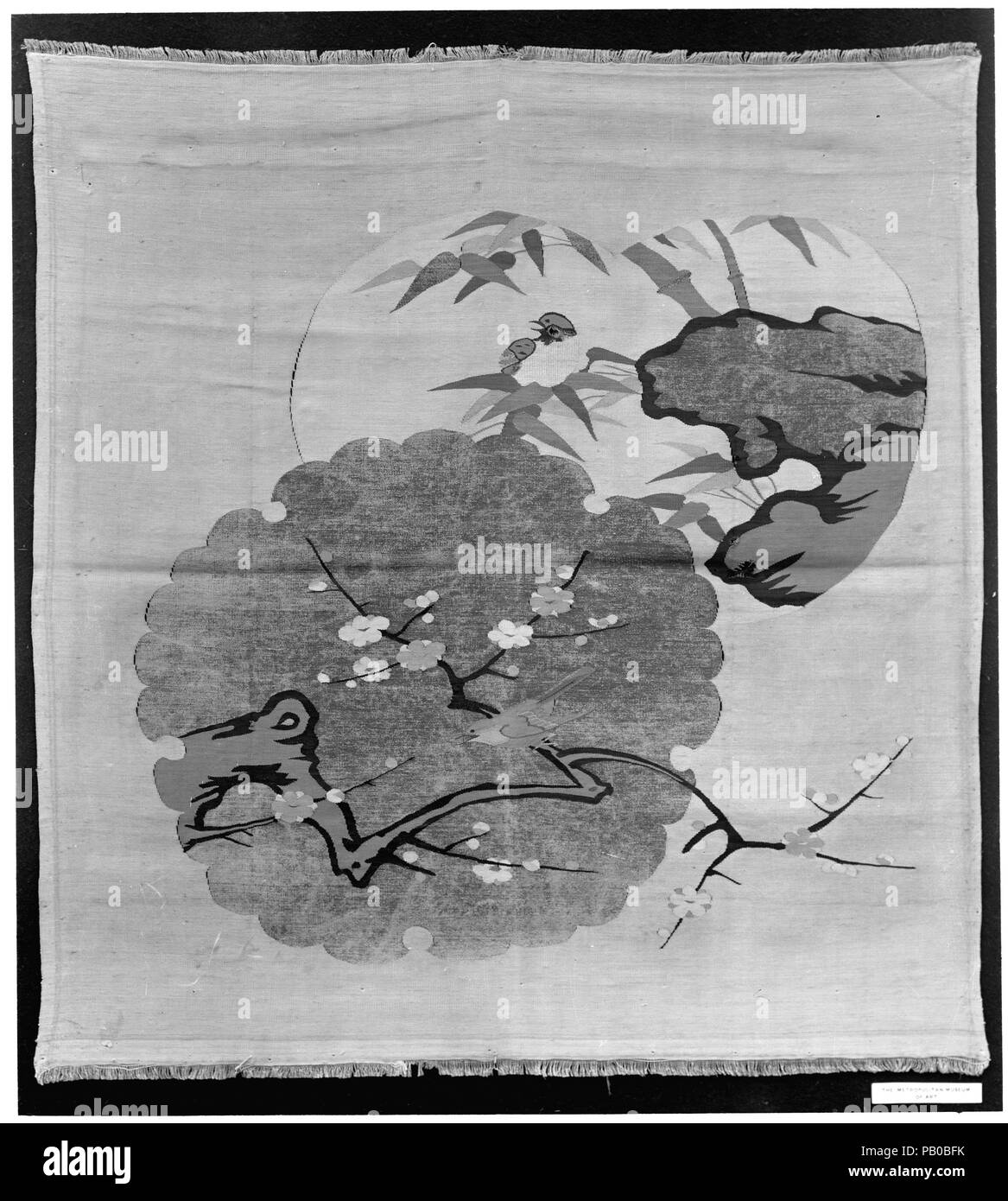 Fukusa (GIFT). Culture : le Japon. Dimensions : 28 x 26 in. (71,12 x 66,04 cm). Date : fin du xviiie ou début du xixe siècle. Musée : Metropolitan Museum of Art, New York, USA. Banque D'Images Fukusa (GIFT). Culture : le Japon. Dimensions : 28 x 26 in. (71,12 x 66,04 cm). Date : fin du xviiie ou début du xixe siècle. Musée : Metropolitan Museum of Art, New York, USA. Banque D'Images