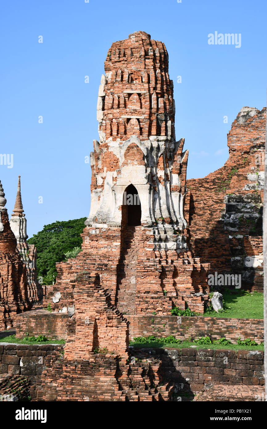 Vestiges d'un ancien temple bouddhique Wat Maha That, à Ayutthaya, Thaïlande Banque D'Images