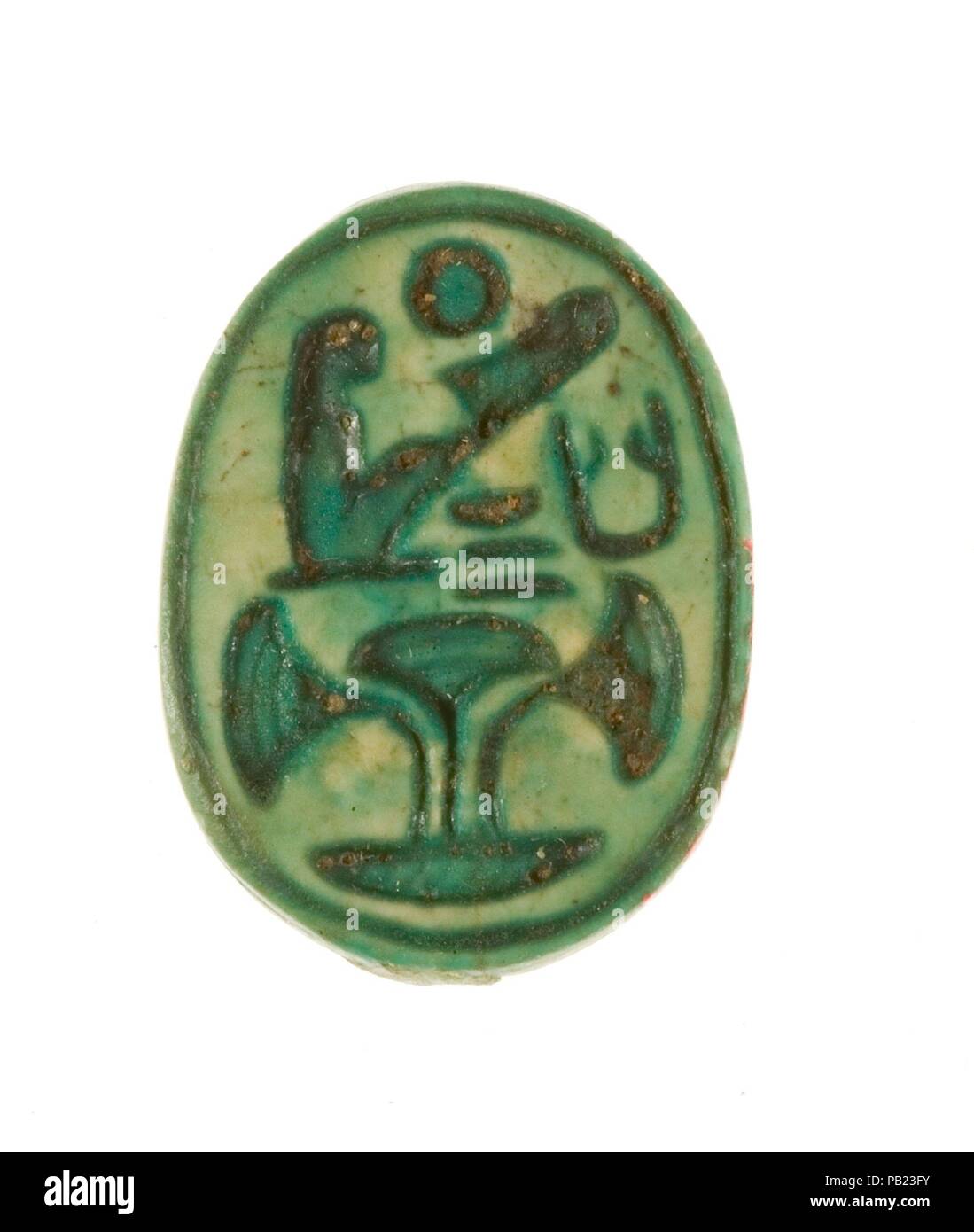 Scarab inscrit le seigneur des Deux Terres Maatkare au-dessus d'un fourré de papyrus. Dynastie DYNASTIE : 18, tôt. Règne : règne d'Hatchepsout et de Thoutmosis III. Date : ca. 1479-1458 av. J.-C.. Musée : Metropolitan Museum of Art, New York, USA. Banque D'Images