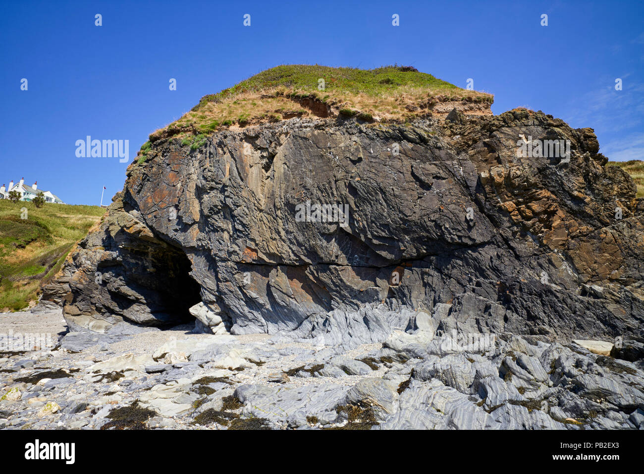 Une grotte sur la plage à Port Erin dans l'île de Man Banque D'Images