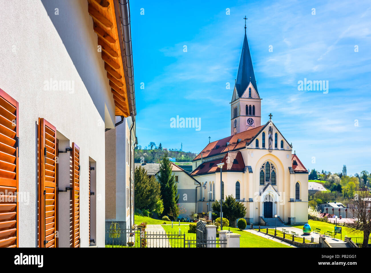 Vue panoramique à l'architecture baroque de la ville de Krapina Zagorje, Croatie. Banque D'Images