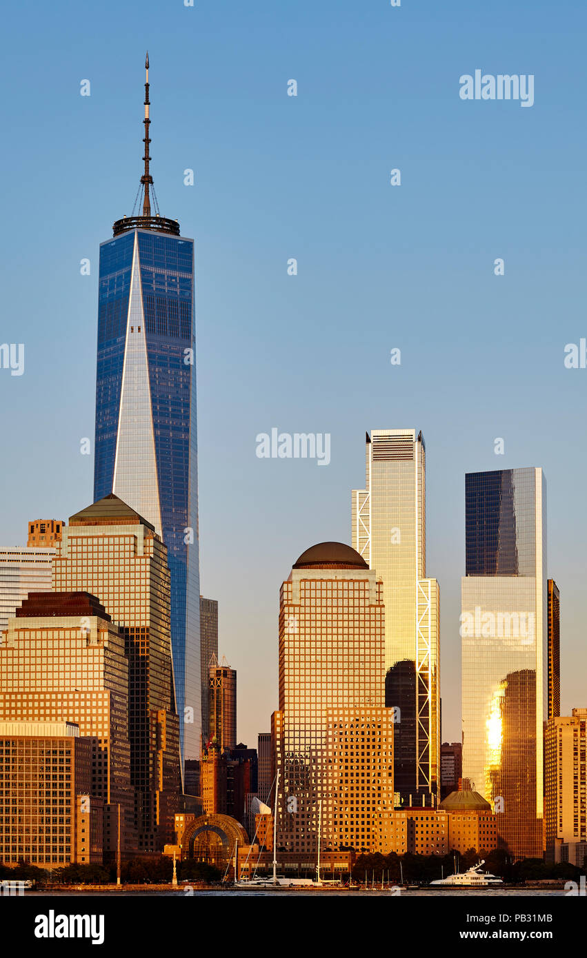 New York City skyline at sunset, USA. Banque D'Images
