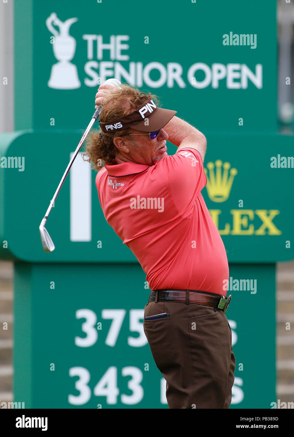 26 juillet 2018, l'Old Course à St Andrews, St Andrews, Écosse), à l'Omnium senior des championnats de golf 2018, 1er tour ; Miguel Angel Jimenez (ESP) joue son coup de départ sur le trou d'ouverture Banque D'Images