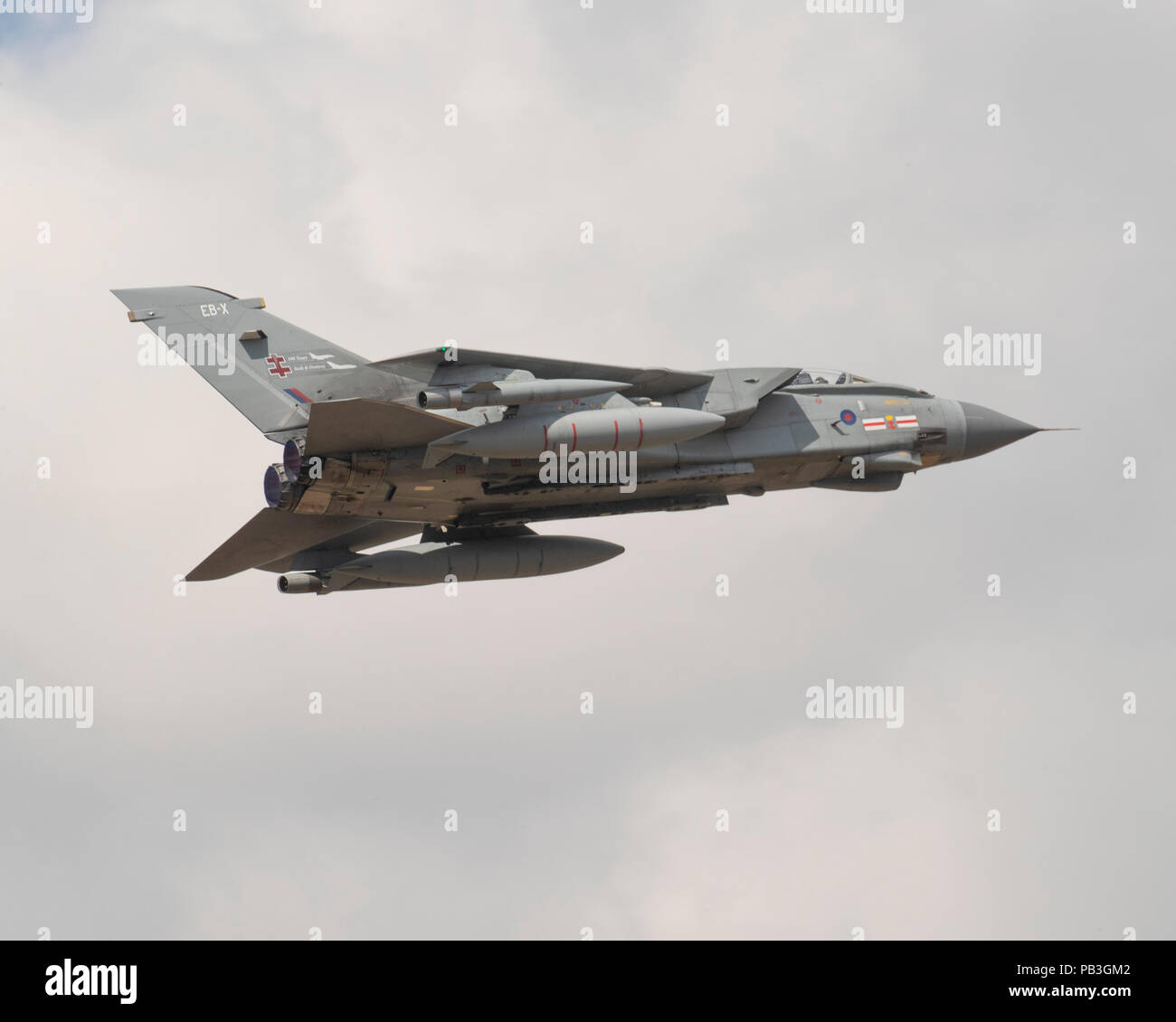 Royal Air Force Panavia Tornado Gr.4 jet avion volant à l'Royal International Air Tattoo 2018 Banque D'Images