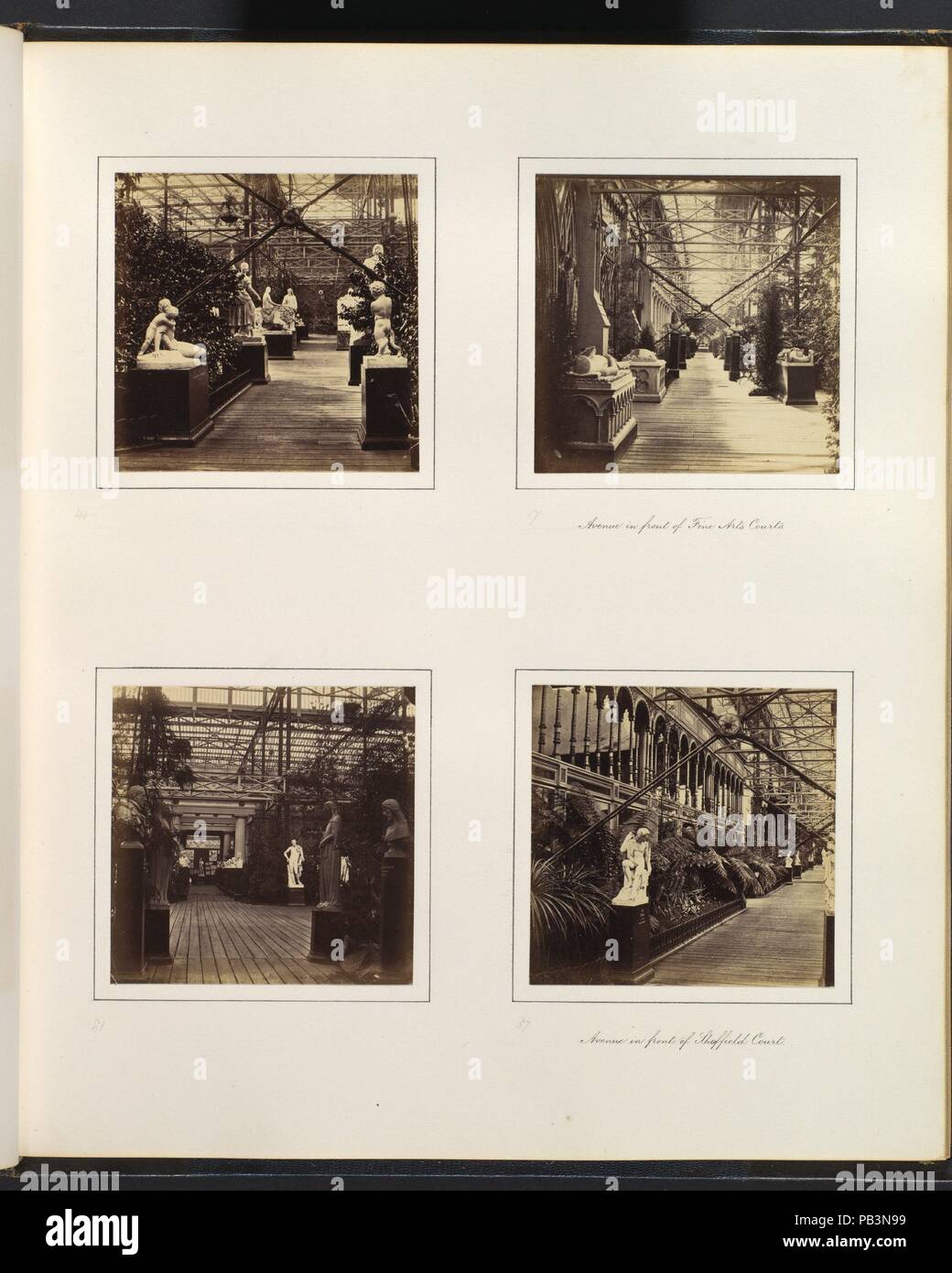 [La Cour de Français et d'Italien Sculpture ; Avenue, en face des beaux-arts de tribunaux ; voir dans la sculpture classique Gallery ; Avenue, en face de Sheffield Cour]. Artiste : attribué à Philip Henry Delamotte (britannique, 1821-1889). Dimensions : 7,9 x 8,1 cm (3 1/8 x 3 3/16 in.), chacune. Date : ca. 1859. Musée : Metropolitan Museum of Art, New York, USA. Banque D'Images