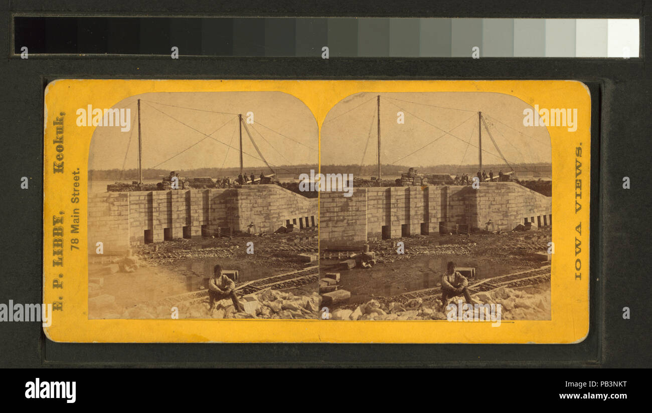 Travailleur 1869 assis près de la serrures (NYPL b11707468-G90F190 013F) Banque D'Images
