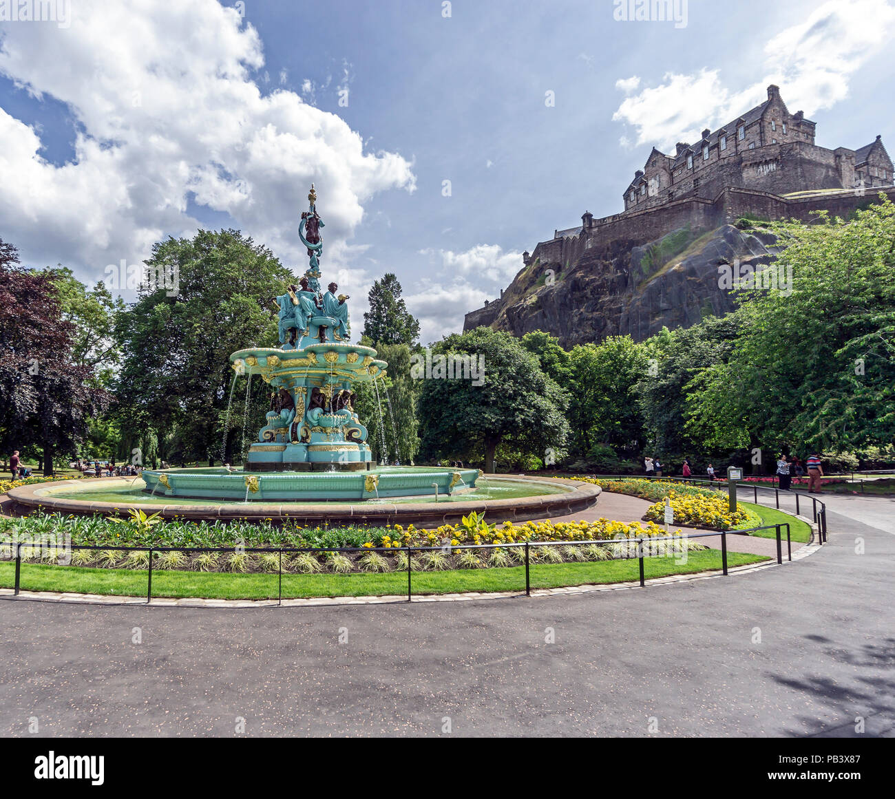 La fontaine de Ross restauré West Princes Street Gardens Edinburgh Scotland Banque D'Images