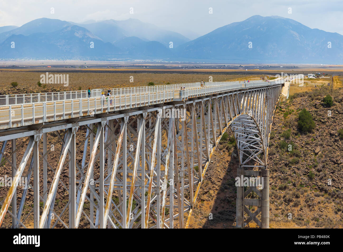 Taos Nm Usa 6 Le 18 Juillet Le Rio Grande Gorge Bridge Sur L Us 64 Au Sud De Taos Est Le Deuxieme Plus Haut Pont Routier Aux Etats Unis Photo Stock Alamy Taos Nm Usa 6 Le 18 Juillet Le Rio Grande Gorge Bridge Sur L Us 64 Au Sud De Taos Est Le Deuxieme Plus Haut Pont Routier Aux Etats Unis Photo Stock Alamy