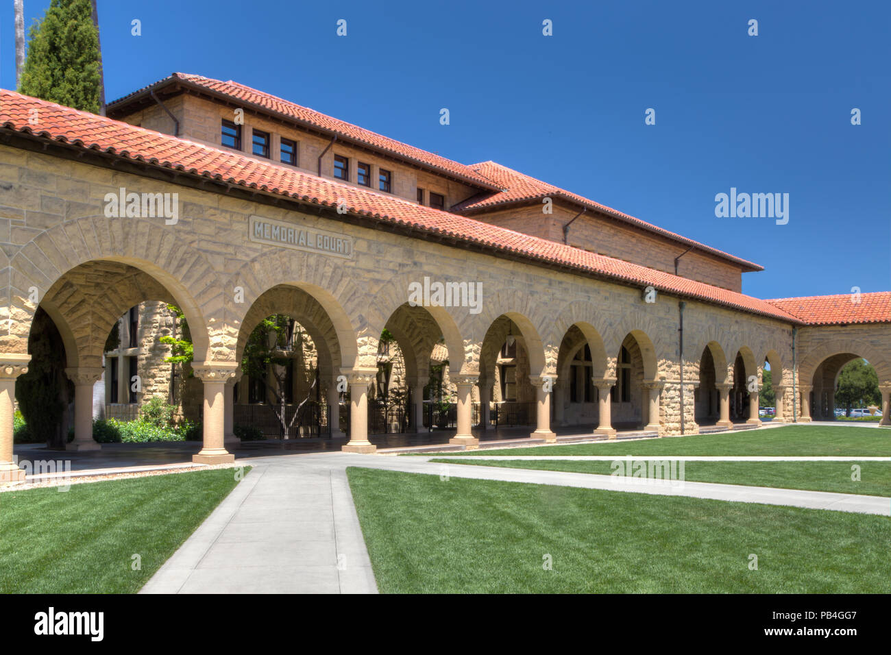 STANFORD, États-unis - 6 juillet : Cour Memorial à l'historique de l'Université de Stanford. Banque D'Images