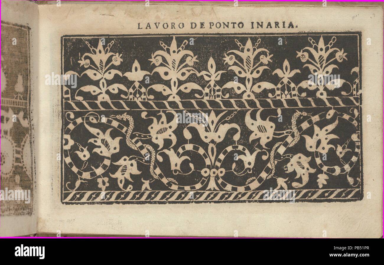 Studio delle Dame virtuose, page 7 (recto). Designer : Isabella Catanea Barbara (Italien, ca. 1565/70-ca. 1625). Dimensions : hors tout : 5 1/2 x 8 1/16 in. (14 x 20,5 cm). Editeur : Antonio Fachetti , Rome. Date : 1597. Conçu par Isabella Barbara Catanea, Italien, ca. 1575-ca. 1625, publié par Antonio Fachetti, Rome. De haut en bas, et de gauche à droite : Design composé de 2 registres horizontaux. Registre supérieur est décorée avec une alternance de haut et court-fleurs. Registre inférieur est décoré dans le centre avec une fleur qui s'est l'enroulement, le noir et blanc à rayures sur les tiges, wh Banque D'Images