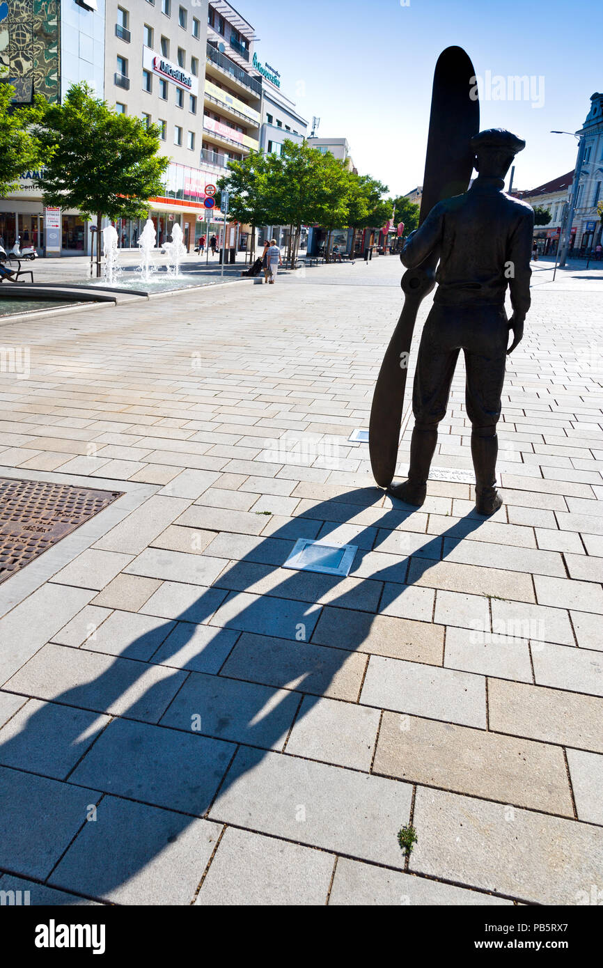 Jan Kašpar pilote (František Bálek, 2017), la ville de Pardubice, en Bohême de l'Est, République Tchèque Banque D'Images