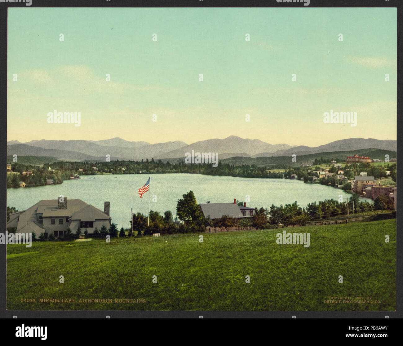 1048 Mirror Lake, montagnes Adirondack-RCAC2008679630 Banque D'Images