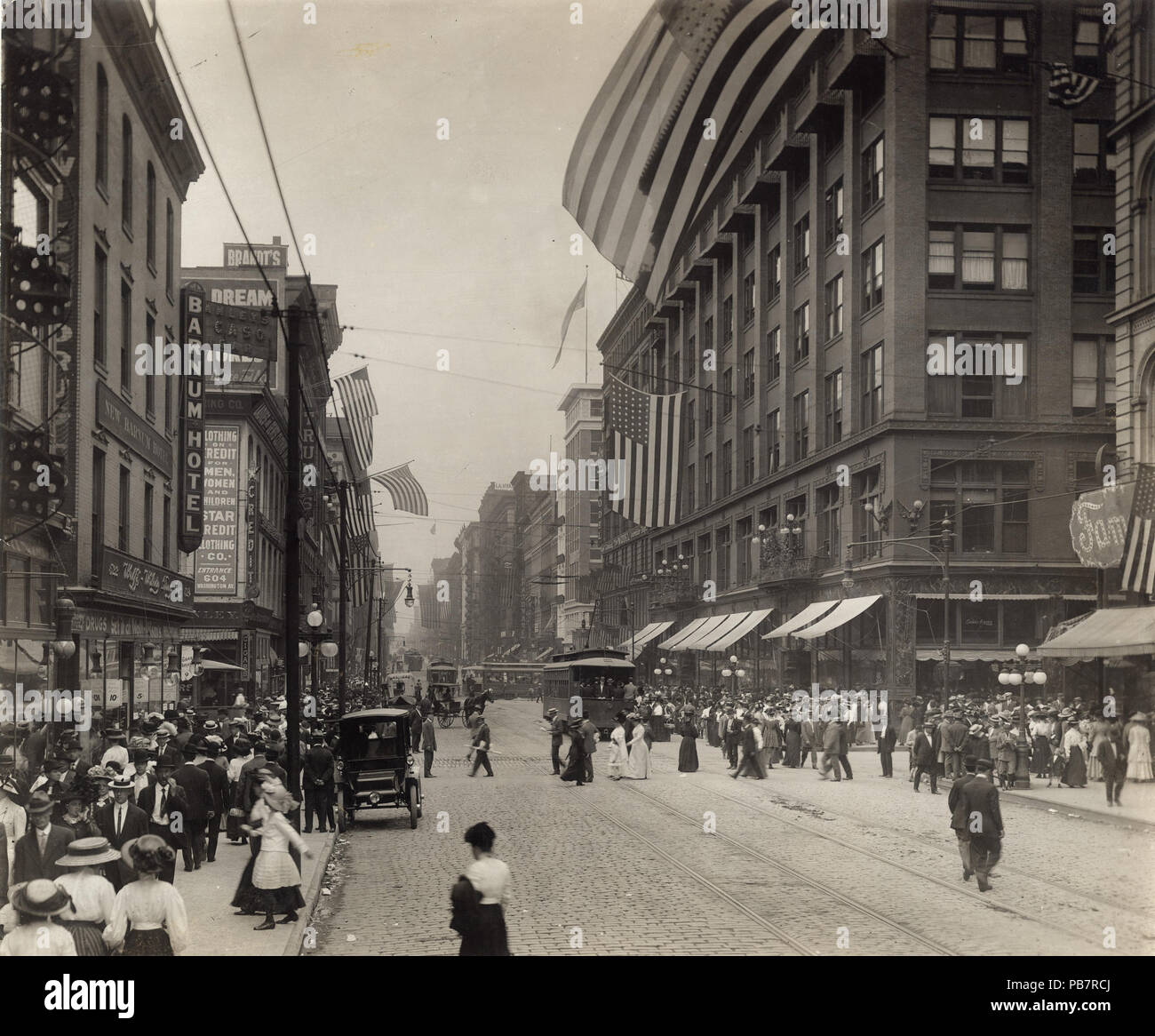 1833 Washington Avenue à l'ouest de juste à l'est de la 6e Rue Banque D'Images