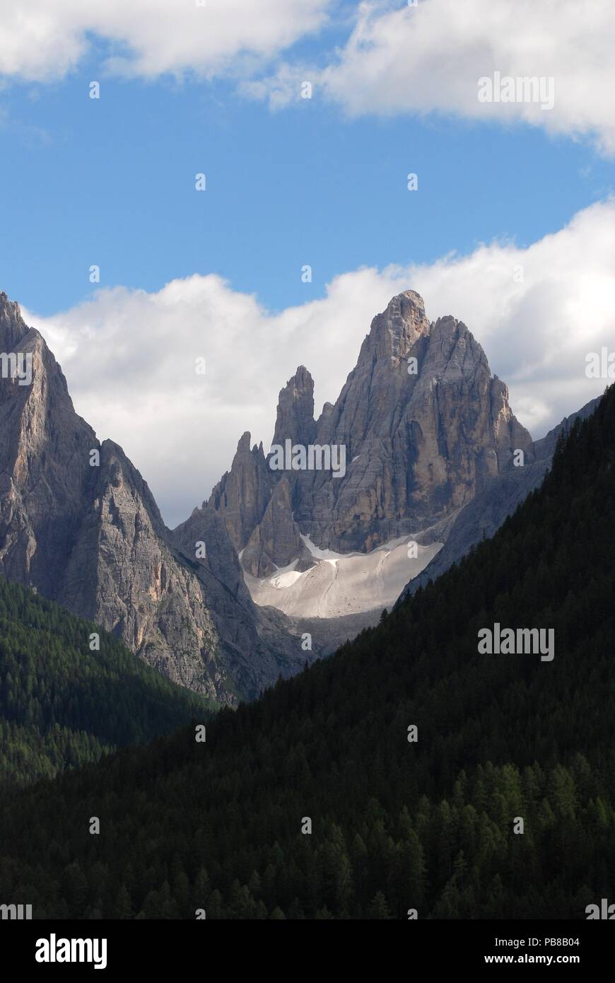 Cima Dodici o Croda dei Toni de Val Fiscalina, Dolomiti di Sesto, Italie Banque D'Images