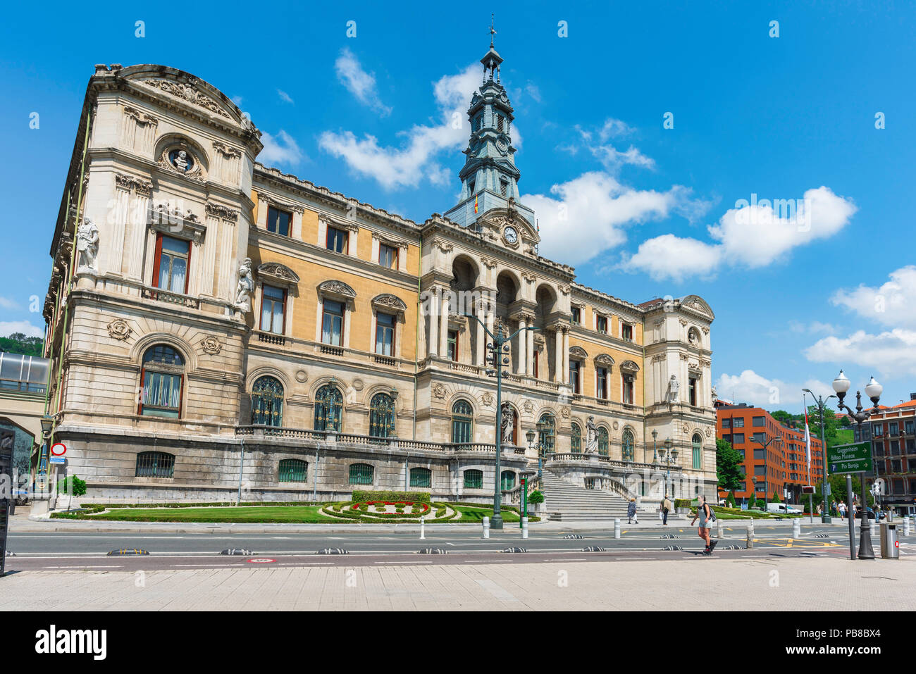 Hôtel de ville de Bilbao, vue de l'Ayuntamiento (Mairie) dans le centre de Bilbao, dans le Nord de l'Espagne. Banque D'Images