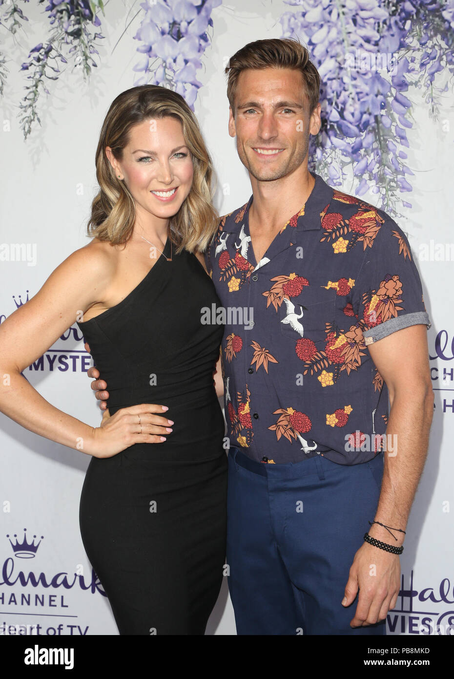 Los Angeles, Ca. 26 juillet, 2018. Andrew Walker, Cassandra Troy, à l'été 2018 Hallmark Channel TCA Press Tour à Beverly Hills, Californie le 26 juillet 2018. Credit : Faye Sadou/MediaPunch MediaPunch Crédit : Inc/Alamy Live News Banque D'Images